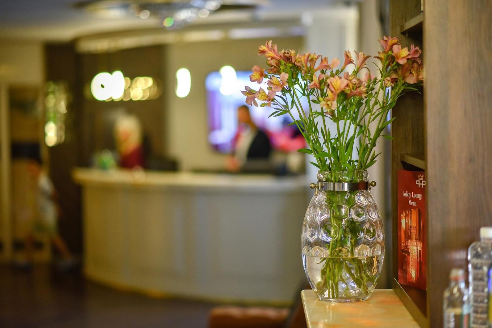 Park Hotel Пловдив Экстерьер фото
